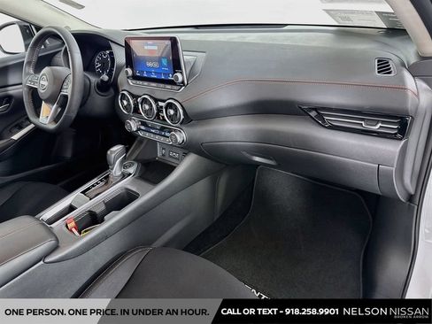 Certified 2025 Nissan Sentra SR FWD image 27