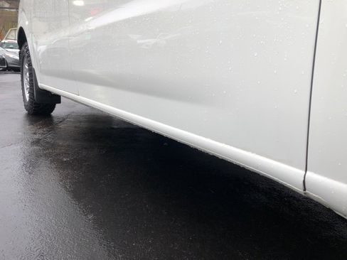 Used 2020 Nissan NV 2500 SV w/ Navigation Package image 13