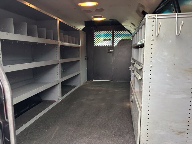 Used 2008 Ford E-250 and Econoline 250 RWD image 17