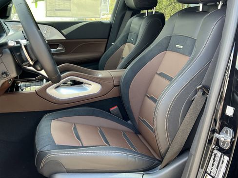 New 2026 Mercedes-Benz GLE 53 AMG 4MATIC Coupe image 11