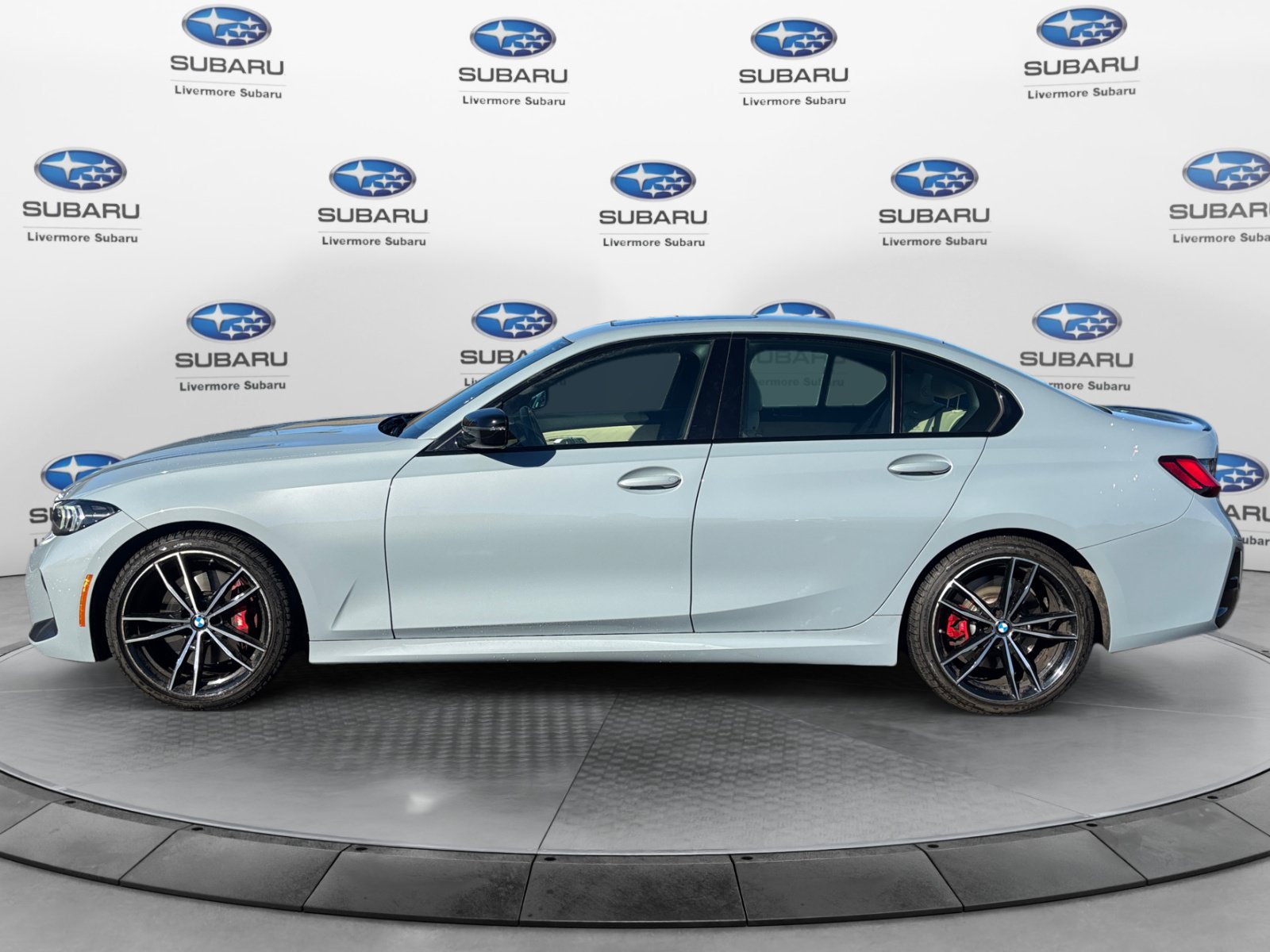 Used 2023 BMW 330i xDrive Sedan w/ M Sport Package AWD/4WD image 3