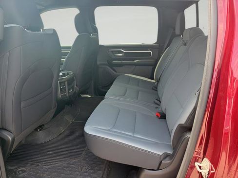 Used 2024 RAM 1500 Big Horn AWD/4WD image 10