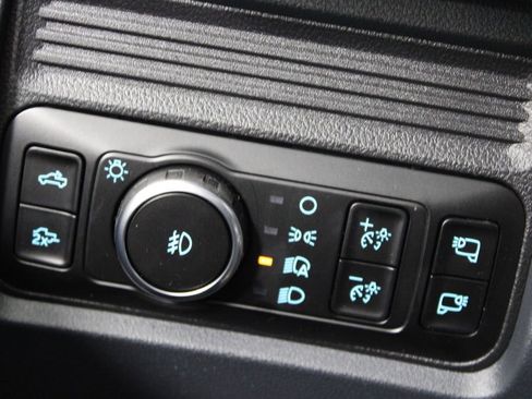 New 2026 Ford F250 Lariat w/ Black Appearance Package image 43