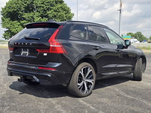Used 2023 Volvo XC60 T8 Ultimate AWD/4WD image 16