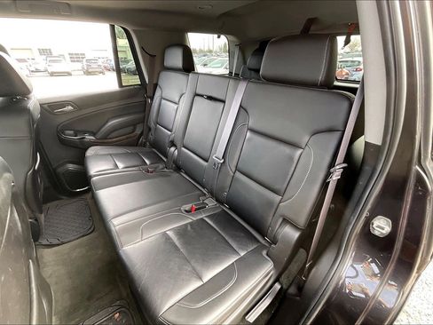 Used 2015 Chevrolet Tahoe LT image 18