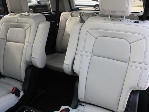 New 2026 Lincoln Aviator Reserve AWD/4WD image 50