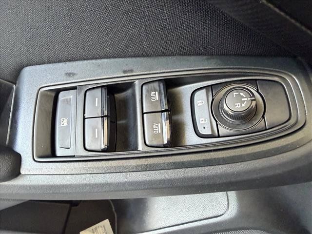 Used 2023 Subaru Crosstrek 2.0i AWD/4WD image 15