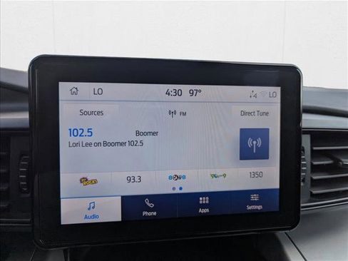 Used 2024 Ford Explorer XLT image 15