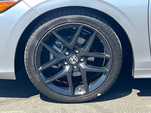 Used 2024 Honda Civic Sport image 25