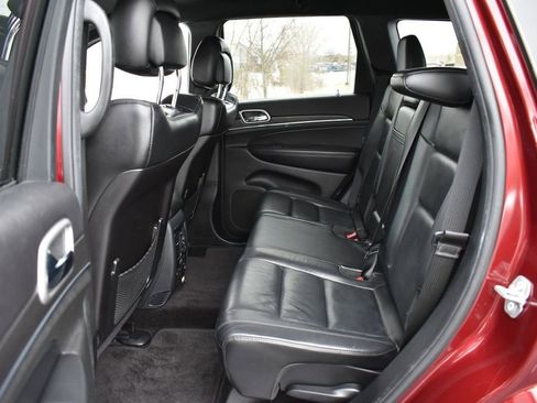 Used 2018 Jeep Grand Cherokee Limited w/ Mopar Chrome Edition Group image 27