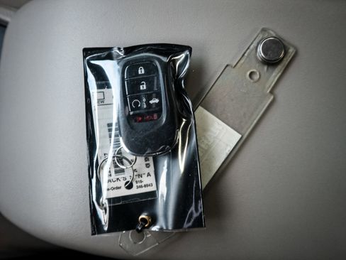 Certified 2024 Honda Accord EX image 35