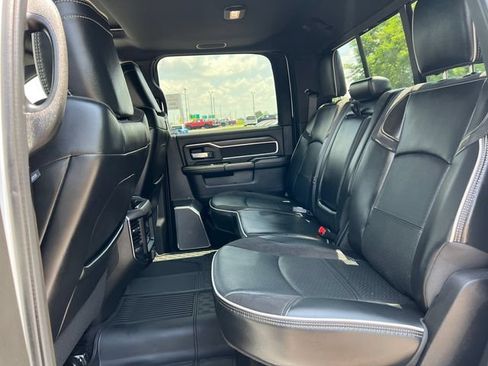 Used 2025 RAM 3500 Laramie AWD/4WD image 5