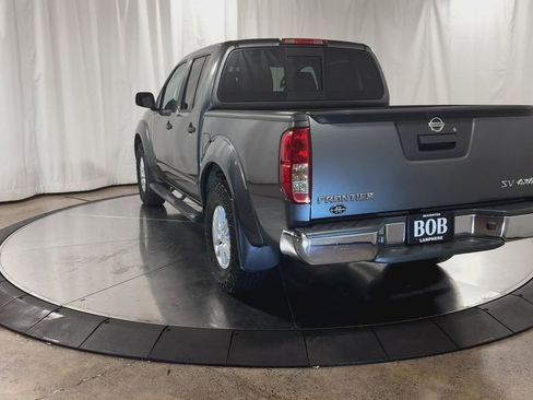 Used 2019 Nissan Frontier SV image 8
