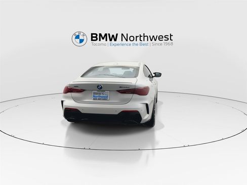 New 2026 BMW 440i xDrive Coupe w/ Premium Package image 2