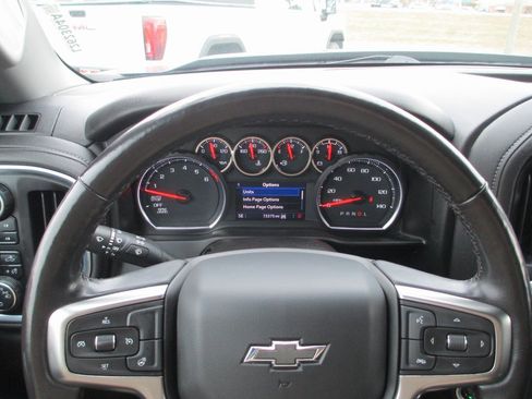 Certified 2021 Chevrolet Silverado 1500 LT Trail Boss image 24