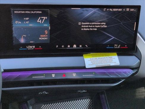 Used 2025 BMW X3 xDrive30i w/ Premium Package image 14