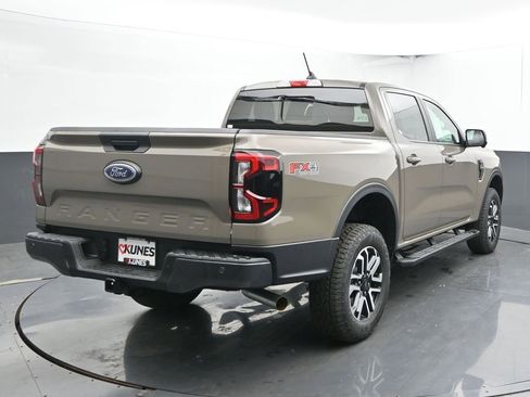 New 2025 Ford Ranger Lariat w/ FX4 Off-Road Package image 9