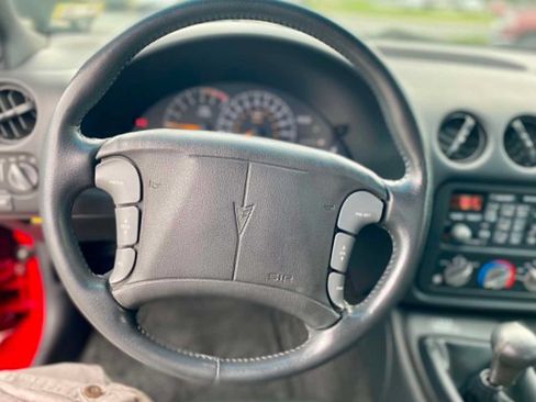 Used 1994 Pontiac Firebird Formula RWD image 17