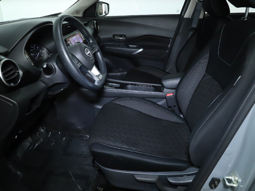 Certified 2023 Nissan Kicks SV FWD image 20
