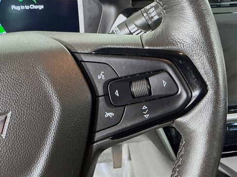 Used 2023 Chevrolet Bolt EUV Premier image 15