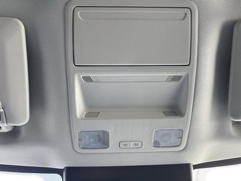 New 2025 Ford Maverick XL w/ Equipment Group 101A image 21