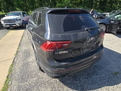 Used 2023 Volkswagen Tiguan SE R-Line FWD image 5