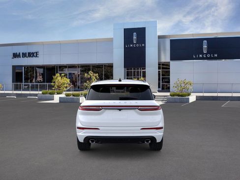 New 2025 Lincoln Corsair Grand Touring image 4