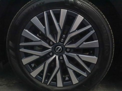 Used 2025 Nissan Altima 2.5 SV image 7