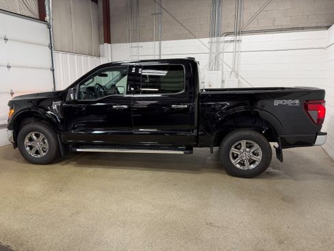 Used 2023 Ford F150 XL w/ XL Chrome Appearance Package AWD/4WD image 5