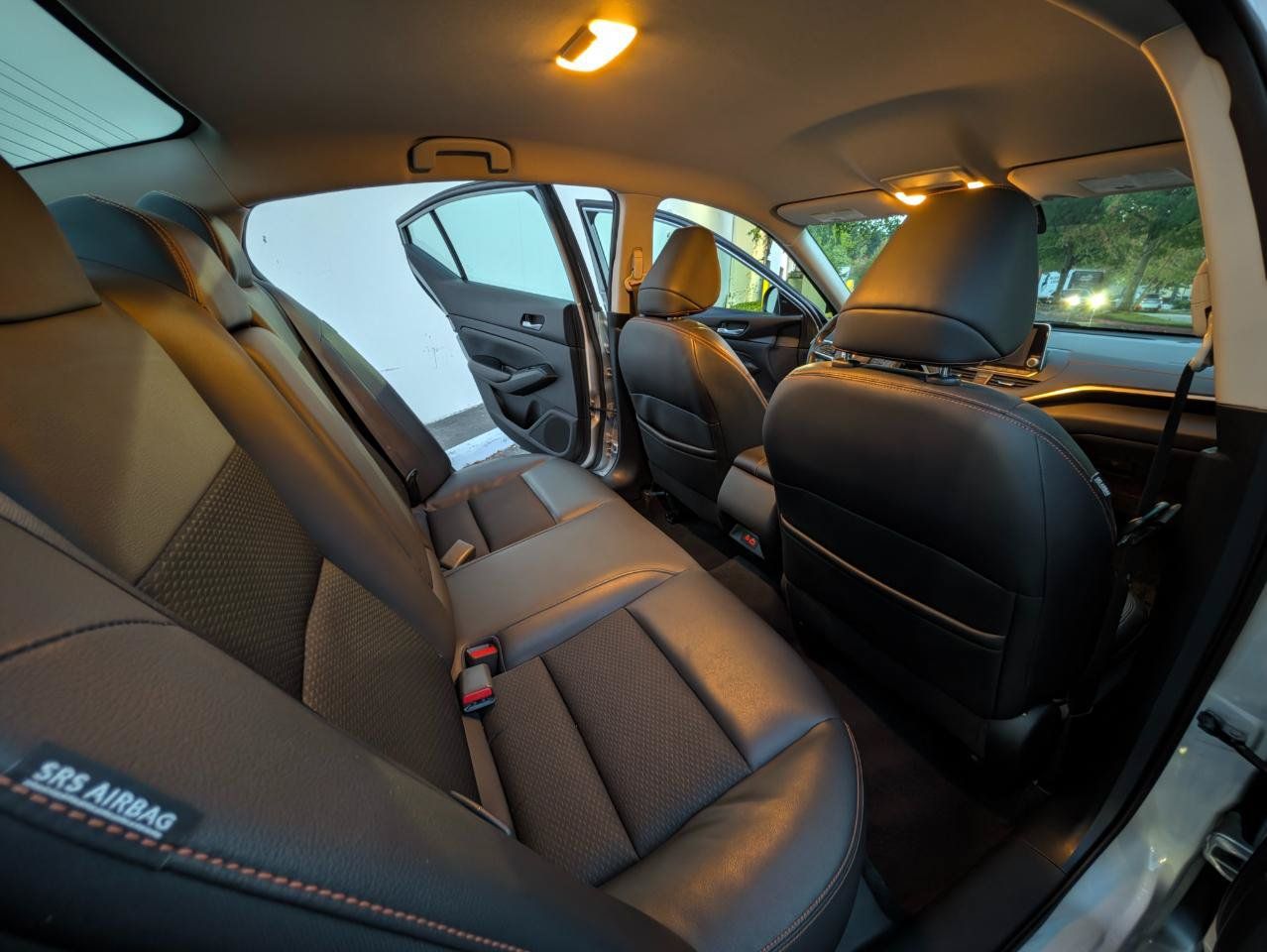 Used 2021 Nissan Altima 2.5 SR FWD image 10