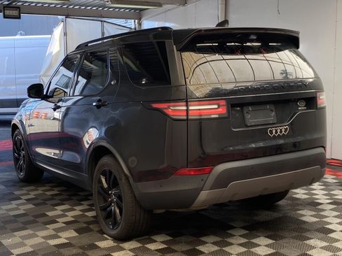 Used 2019 Land Rover Discovery HSE AWD/4WD image 4