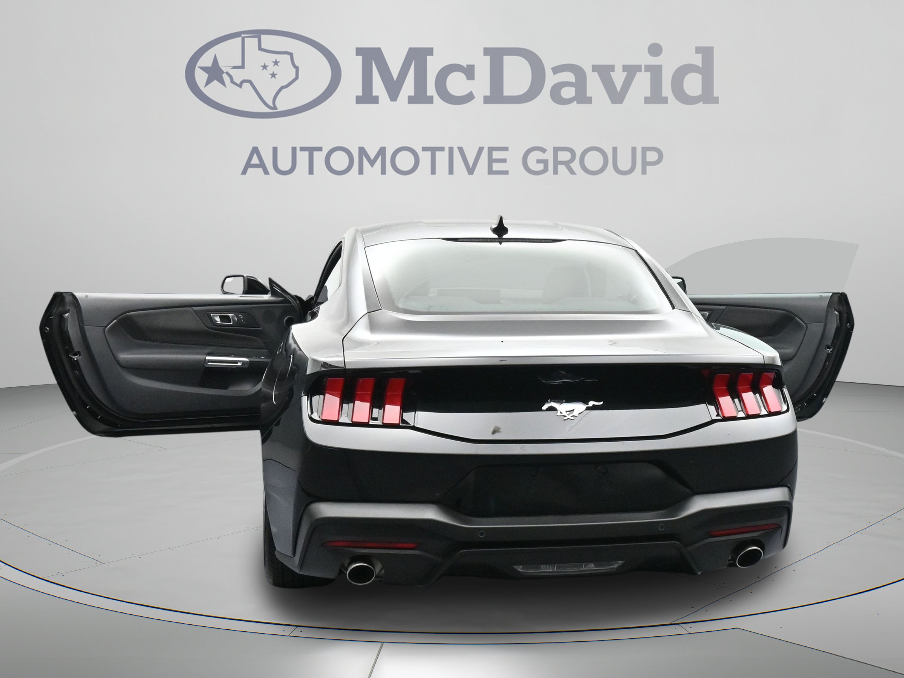 Used 2026 Ford Mustang Coupe RWD image 43
