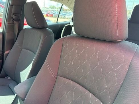 Used 2024 Toyota Corolla LE FWD image 10