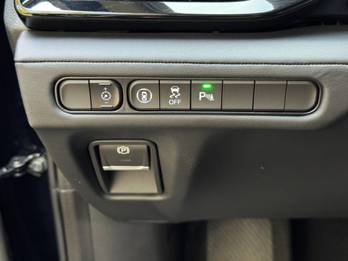 Used 2023 Acura MDX FWD w/ Technology Package image 18