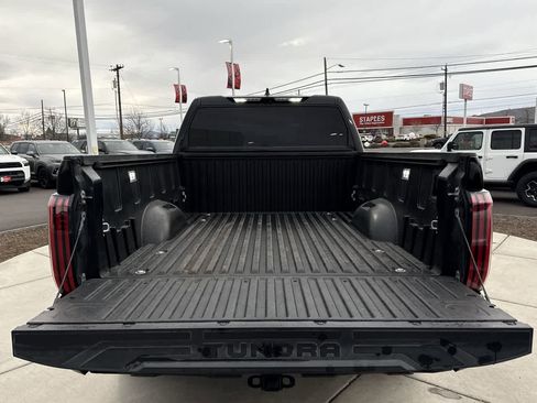 Used 2022 Toyota Tundra Platinum image 6