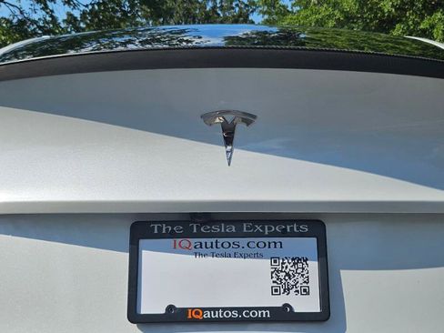 Used 2023 Tesla Model Y Performance AWD/4WD image 30