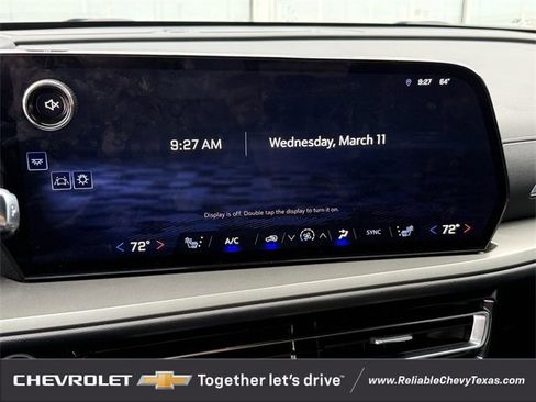 Certified 2025 Chevrolet Traverse LT w/ Driver Confidence Package image 24