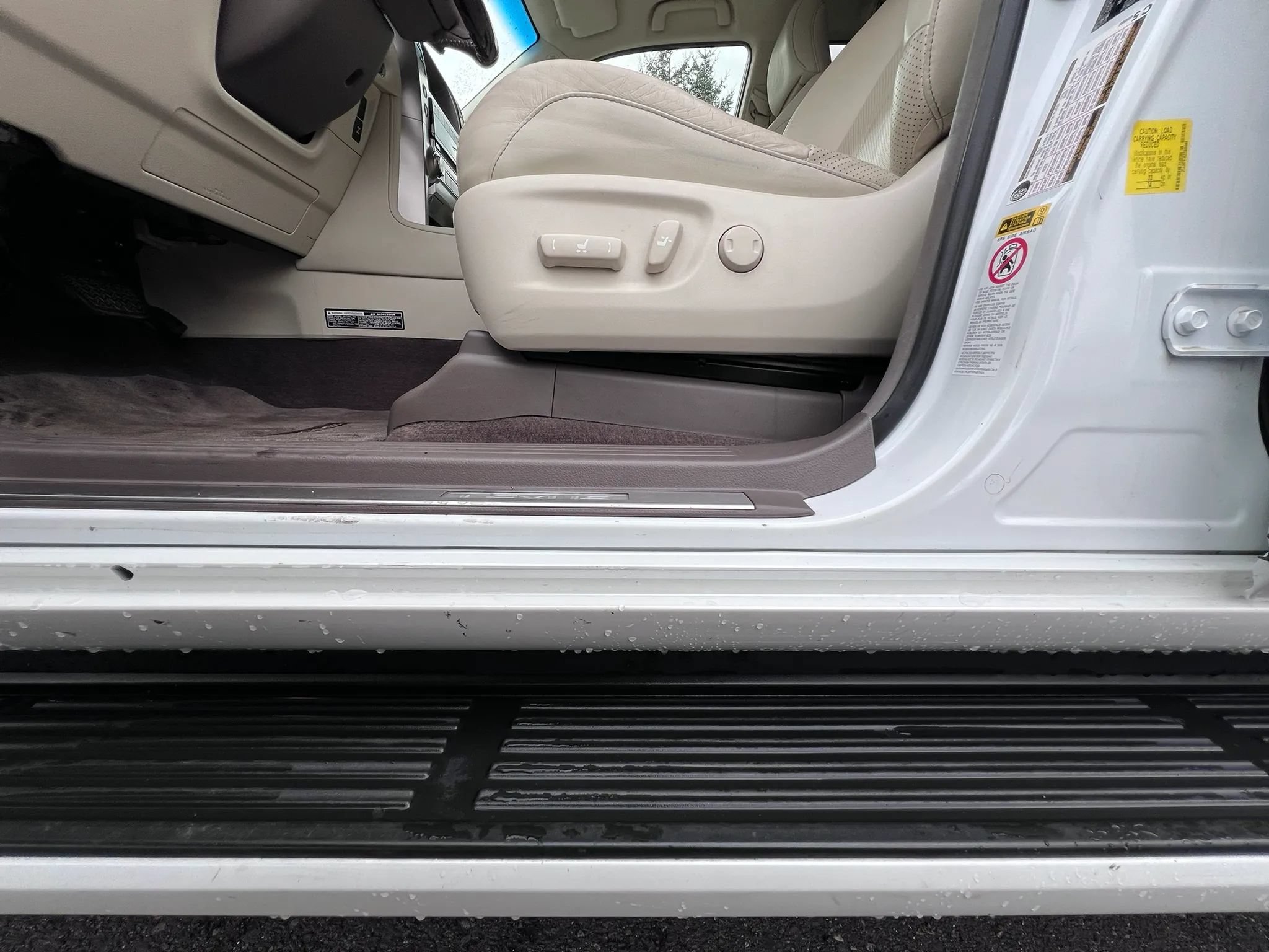 Used 2014 Lexus GX 460 Luxury AWD/4WD image 15