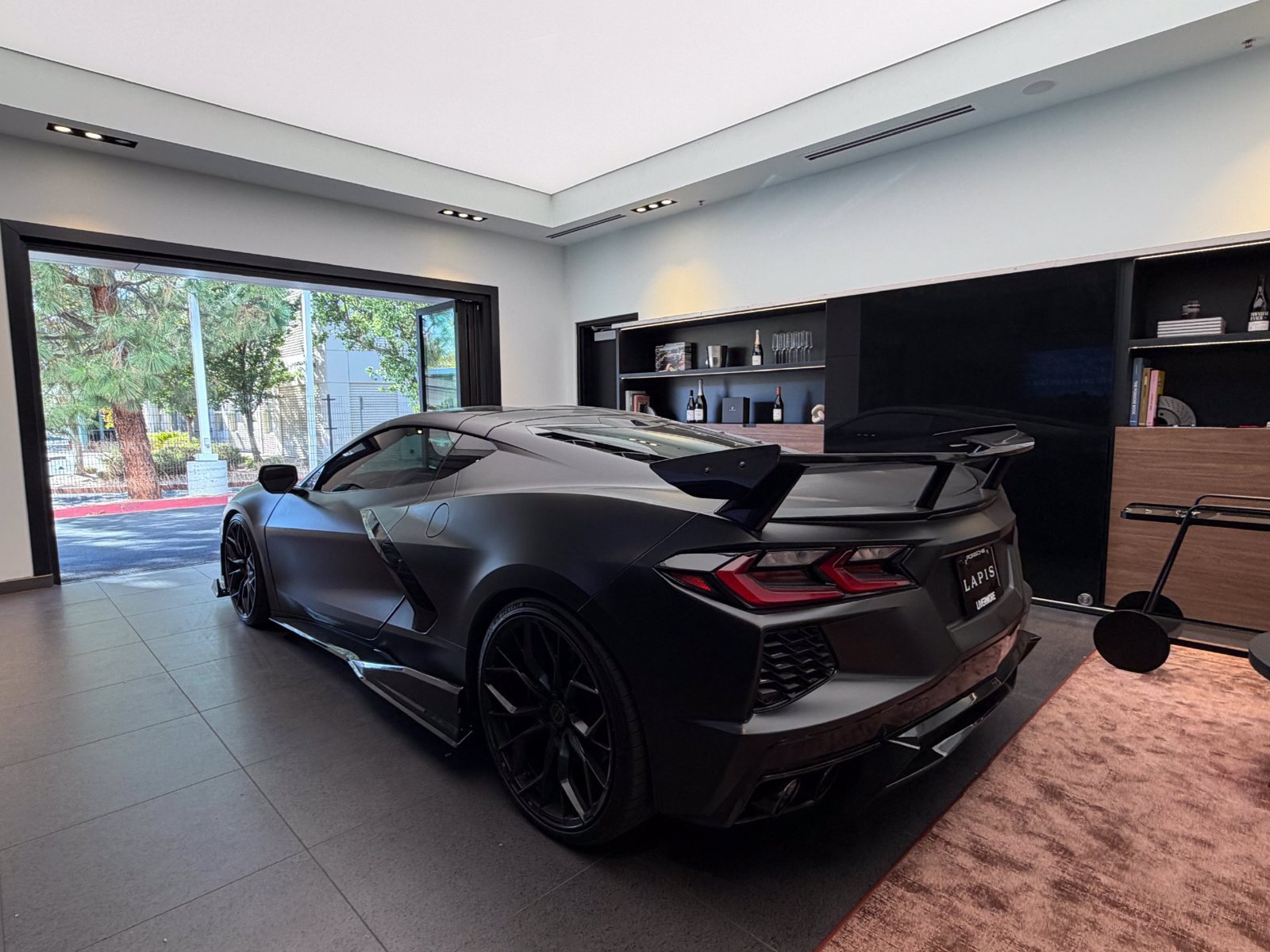 Used 2020 Chevrolet Corvette Stingray Preferred Cpe w/ 2LT Preferred Equipment Group RWD image 3