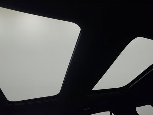 Used 2019 Ford Explorer Limited w/ Class III Trailer Tow Package image 34