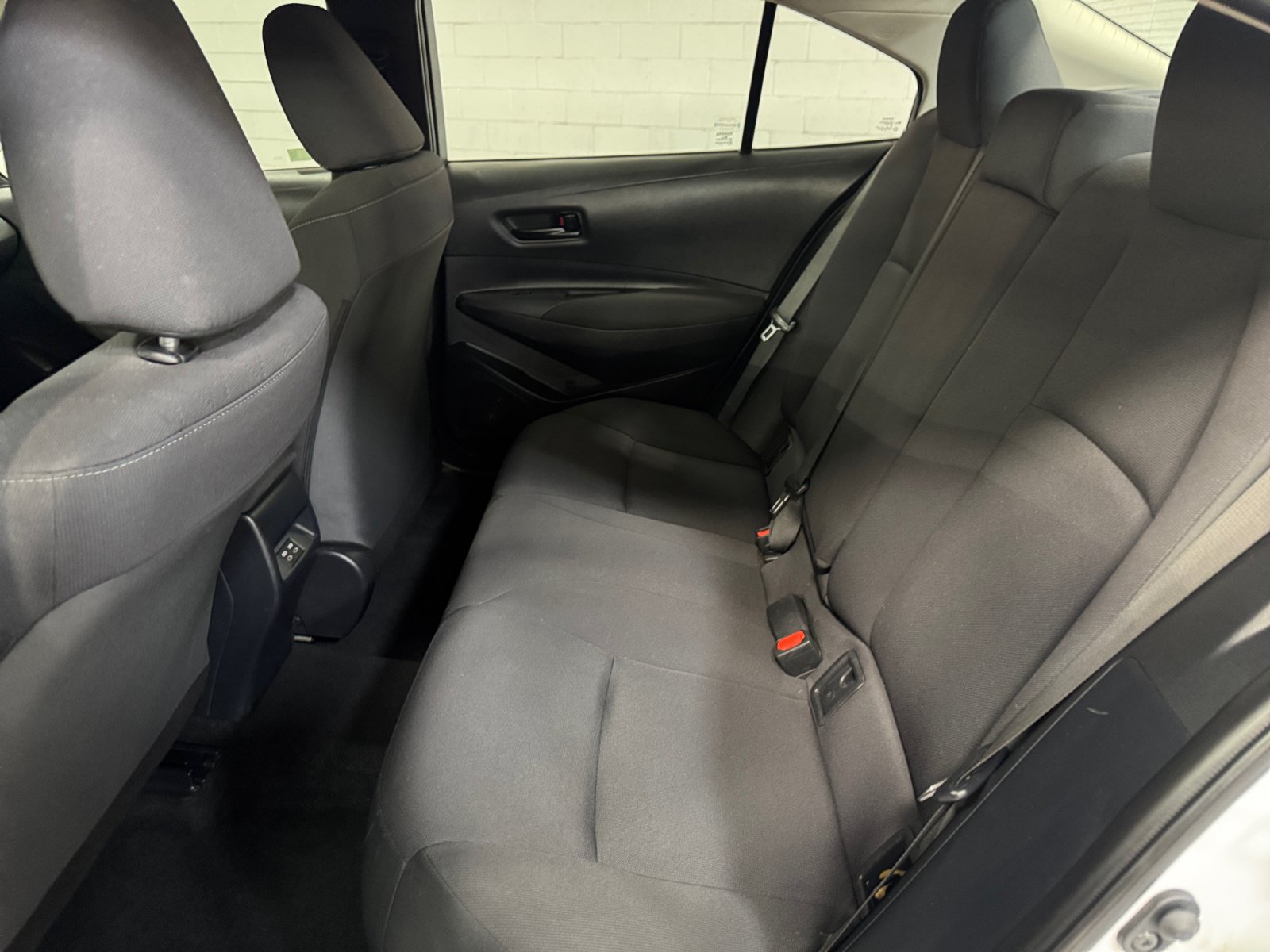 Certified 2024 Toyota Corolla LE FWD image 17