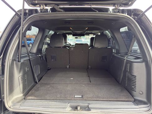 Used 2017 Ford Expedition Limited image 27