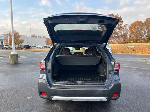Used 2023 Subaru Outback Touring XT image 11