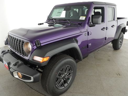 New 2026 Jeep Gladiator Sport image 3