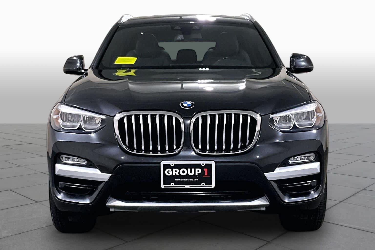 Used 2019 BMW X3 xDrive30i w/ Driving Assistance Package AWD/4WD image 3