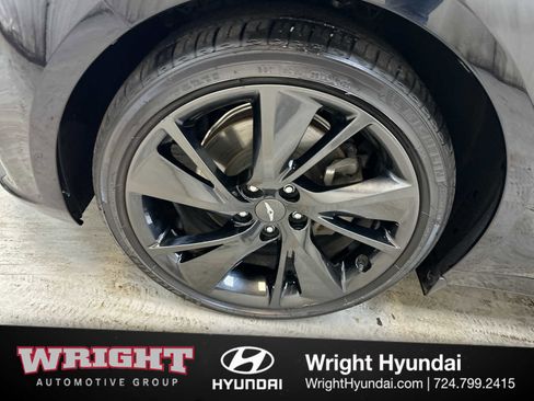 Certified 2023 Genesis G70 2.0T w/ Sport Prestige Package image 8