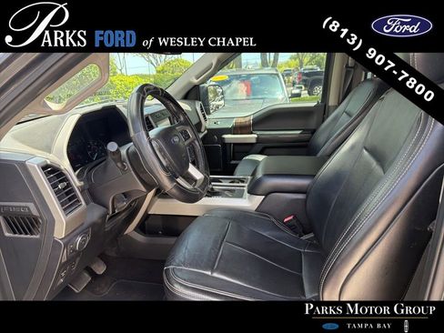 Used 2019 Ford F150 Lariat w/ Trailer Tow Package image 9