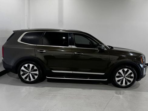Used 2020 Kia Telluride SX w/ Towing Package AWD/4WD image 22