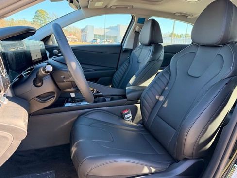 New 2026 Hyundai Elantra Limited w/ Cargo Package image 21