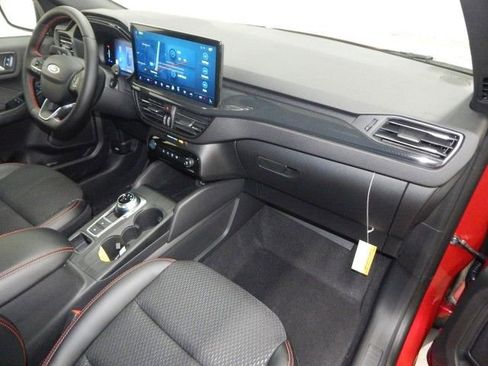 New 2026 Ford Escape ST-Line w/ Tech Pack #1 image 17